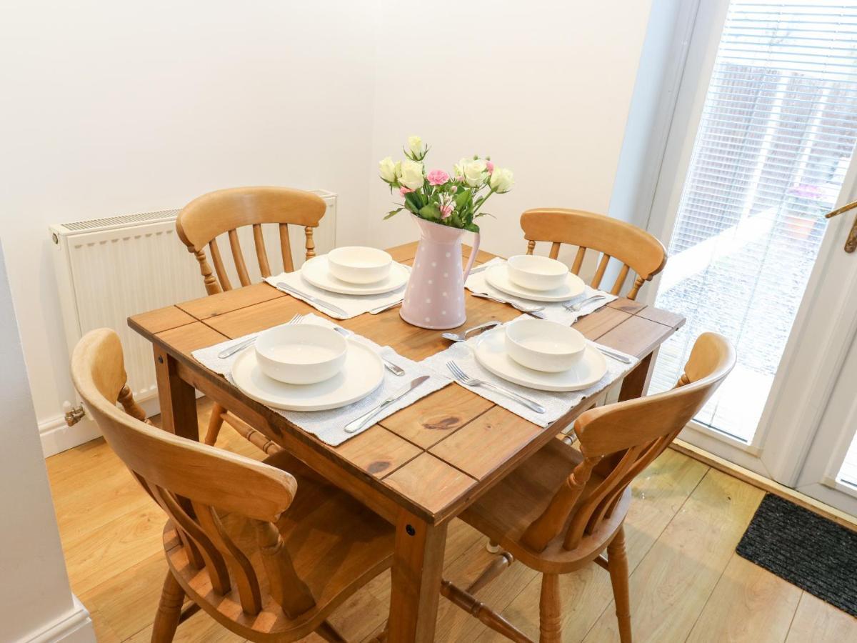 Bluebell Cottage Selby Luaran gambar